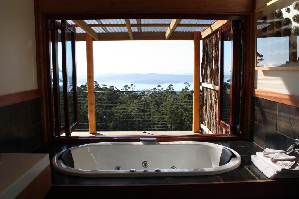 Вилла Woodbridge Hill Hideaway Номер фото